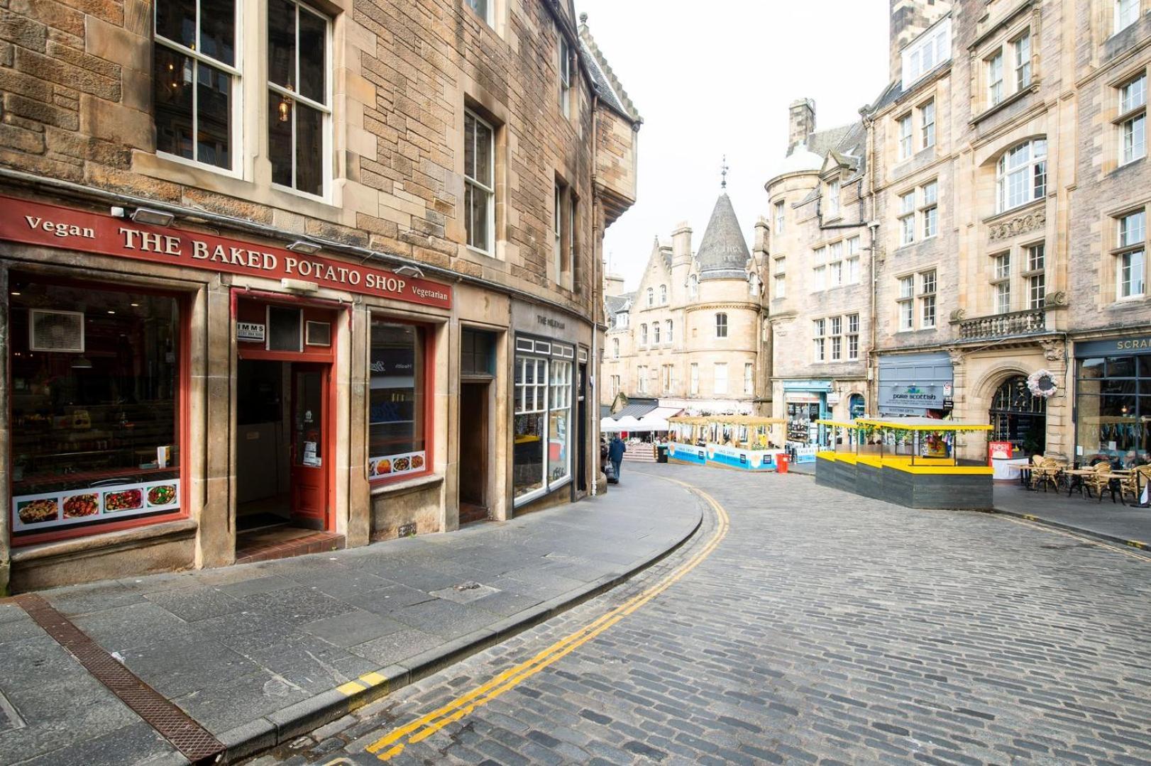 Guestready - Bright & Airy 1Br Flat In Center Leilighet Edinburgh Eksteriør bilde
